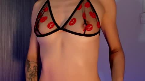 Snapshot of valentina__doll chatting on October 2025 10:06:02 PM Valentina  Dolls online show from October 2025 10:06:02 PM