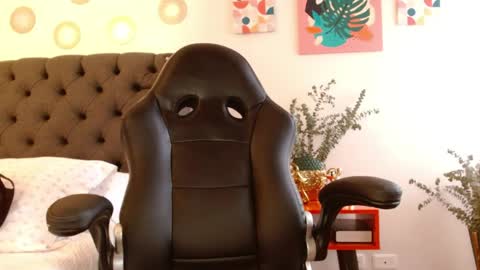 Valen Ferrer online show from April 2026 10:21:02 PM