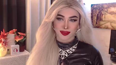 Amanda online show from September 2025 10:18:02 AM