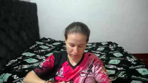 valentina_hz online show from October 2025 12:17:01 PM