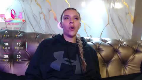 Valentina online show from September 2025 02:18:02 PM