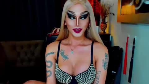 valentinadom95 online show from March 2026 05:17:01 PM