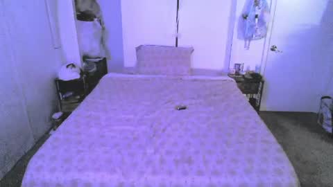 Tina Bates online show from April 2026 02:51:02 AM