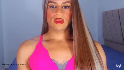 Snapshot of valentinaxxxdoll chatting on March 2026 08:32:01 PM VALENTINA online show from March 2026 08:32:01 PM