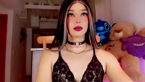 Snapshot of valentinne_marian chatting on February 2025 08:17:01 AM Marian online show from February 2025 08:17:01 AM