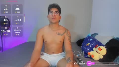 Snapshot of valentino_santos chatting on June 2026 02:45:02 AM valentino santos online show from June 2026 02:45:02 AM