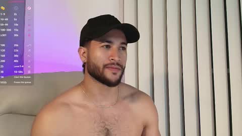 Valentino online show from February 2025 02:34:01 AM