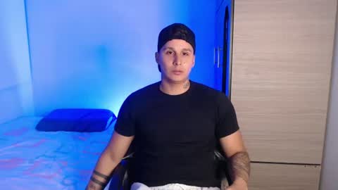 Snapshot of valentinosex_1 chatting on July 2026 12:26:02 AM VALENTINO online show from July 2026 12:26:02 AM