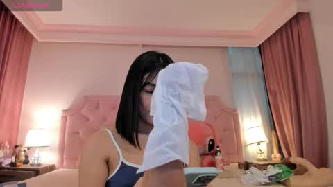 Snapshot of valentoro1 chatting on November 2025 11:53:02 AM Vale Toro online show from November 2025 11:53:02 AM