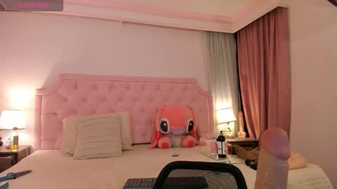 Snapshot of valentoro1 chatting on November 2025 11:07:01 AM Vale Toro online show from November 2025 11:07:01 AM