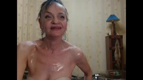 valentijm online show from May 2026 03:18:02 PM