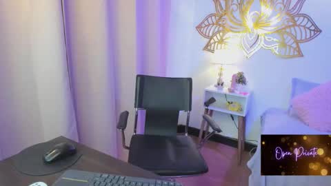 Valery And Daniel online show from November 2025 01:16:02 AM