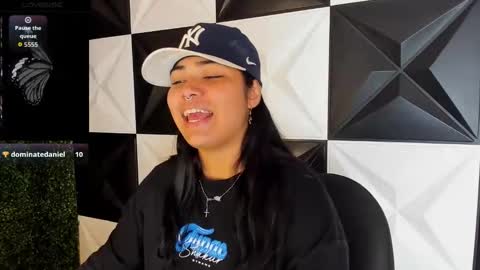 valeri_harpers4 online show from October 2025 01:13:02 AM