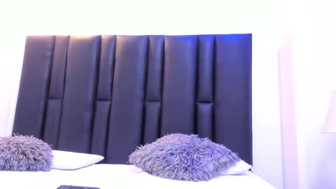 valeri_tafur online show from March 2025 10:45:02 AM