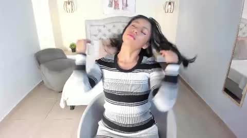 Snapshot of valeria__torres chatting on July 2026 07:35:01 PM Valeria online show from July 2026 07:35:01 PM