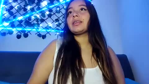 valeria online show from March 2025 04:49:01 AM