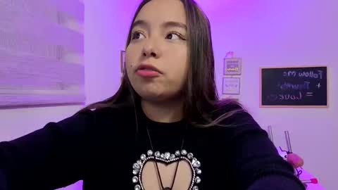 Snapshot of valeria_cherry chatting on May 2026 05:05:01 AM valeria online show from May 2026 05:05:01 AM