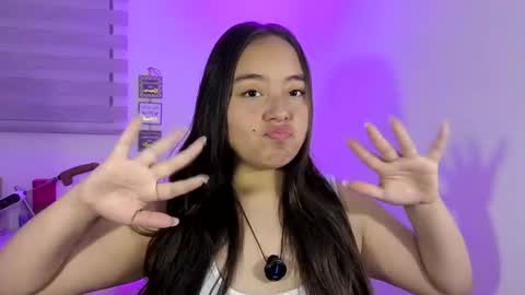 Snapshot of valeria_cherry chatting on June 2026 03:18:02 AM valeria online show from June 2026 03:18:02 AM