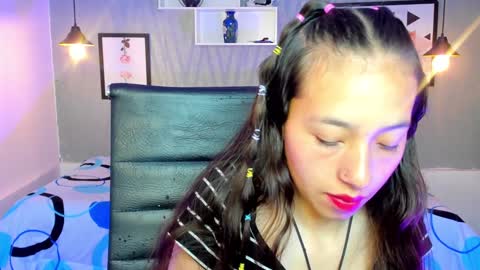 Snapshot of valeria_rossi7 chatting on December 2024 02:38:02 PM Valeria online show from December 2024 02:38:02 PM