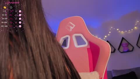 Snapshot of valeria_uribe22 chatting on December 2024 05:52:02 PM    online show from December 2024 05:52:02 PM