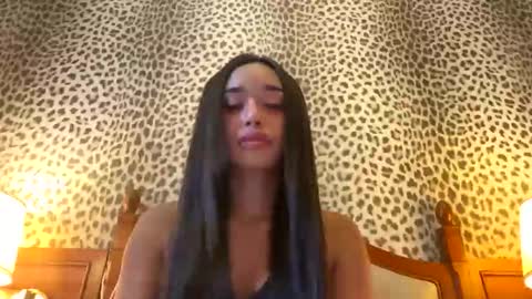Valeria online show from October 2025 09:41:02 AM