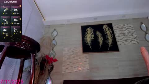 Snapshot of valeriaqueents chatting on November 2025 02:39:02 PM online show from November 2025 02:39:02 PM