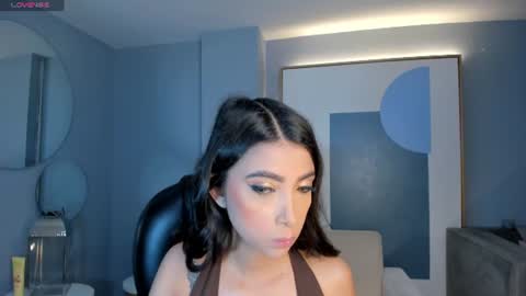 Snapshot of valeriavelvet chatting on July 2026 12:09:01 PM Vale online show from July 2026 12:09:01 PM