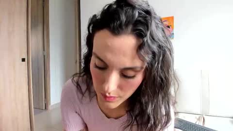 Snapshot of valerie777moonrise chatting on November 2025 08:36:02 PM Agape online show from November 2025 08:36:02 PM