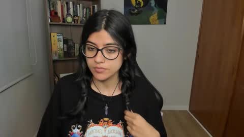 Val  online show from January 2026 02:48:02 AM