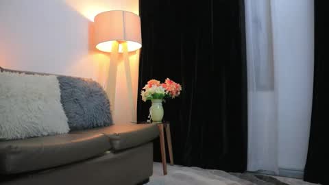 Valerie Style3 online show from March 2026 04:18:01 AM