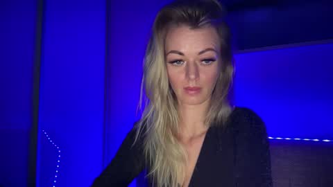 Valerie  online show from February 2026 05:20:01 PM