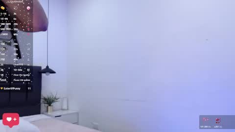 Snapshot of valerigh_ chatting on March 2025 02:07:02 AM VALERI online show from March 2025 02:07:02 AM