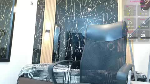 Snapshot of valerihot_1 chatting on May 2026 02:41:02 AM VALERIO online show from May 2026 02:41:02 AM