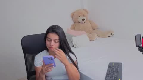 Juli C online show from February 2026 01:33:01 AM