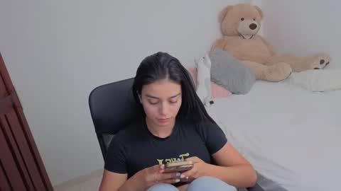 Juli C online show from March 2026 01:46:02 AM