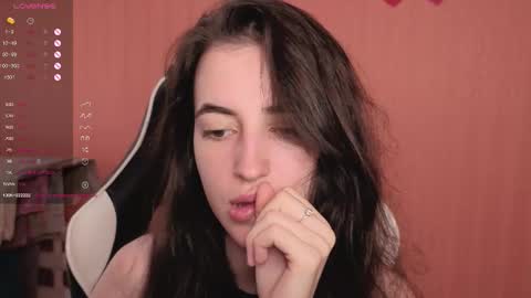 Snapshot of valeritiio chatting on September 2025 03:27:02 AM valeritiio online show from September 2025 03:27:02 AM