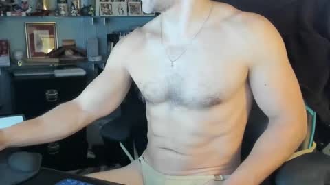 Snapshot of valeriusvitus99 chatting on December 2024 09:51:01 PM athletic ass muscles underwear smooth cock online show from December 2024 09:51:01 PM