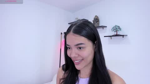 Cris  online show from December 2024 03:22:02 PM