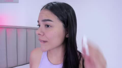 Cris  online show from January 2025 05:13:01 PM