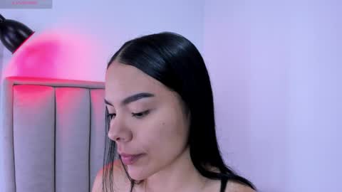 Cris  online show from April 2026 02:45:01 AM