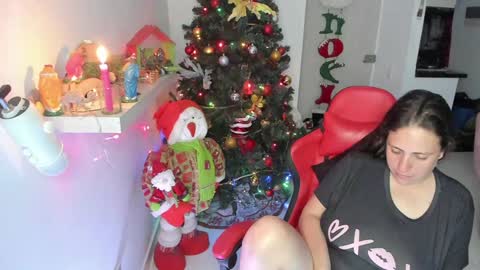 Snapshot of valery_adams1 chatting on December 2024 04:14:02 AM Valery adams1 online show from December 2024 04:14:02 AM