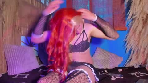 valery_foxx01 online show from May 2026 04:04:02 PM