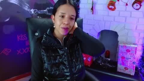 Snapshot of valery_meer_ chatting on December 2024 11:57:02 AM Valeria online show from December 2024 11:57:02 AM