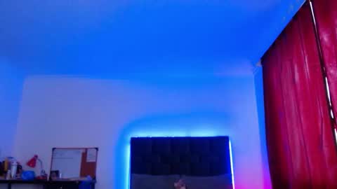 Snapshot of valery_meer_ chatting on February 2026 12:13:02 PM Valeria online show from February 2026 12:13:02 PM