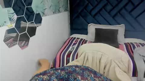 VALERY MORE online show from November 2025 12:04:02 PM