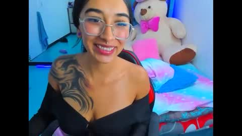 Snapshot of valery_taylor_1 chatting on April 2026 02:47:01 AM valery online show from April 2026 02:47:01 AM