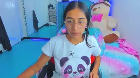 Snapshot of valery_taylor_1 chatting on April 2026 02:48:01 PM valery online show from April 2026 02:48:01 PM