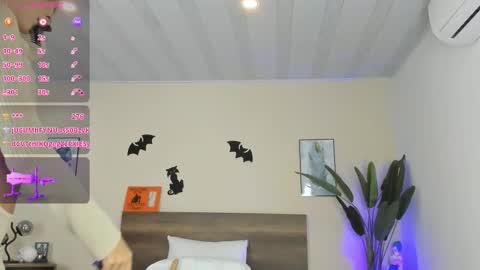 Valery online show from October 2025 05:19:01 PM