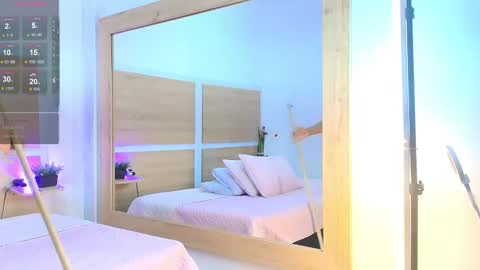 Snapshot of valerycortezm chatting on November 2025 01:52:01 AM Valery online show from November 2025 01:52:01 AM