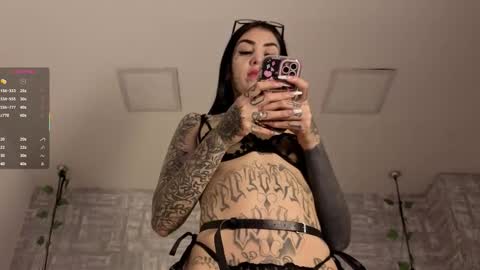 Snapshot of valerykat_ chatting on December 2025 10:13:02 AM valerykat_ online show from December 2025 10:13:02 AM